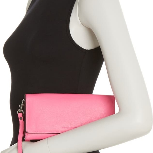 Aimee Kestenberg "Get it Together" Clutch Organizer - Picture 15 of 15